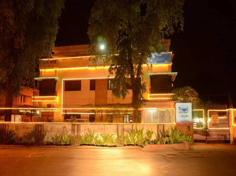 Capital O 10953 Dayal Lodge - A Boutique Hotel Agra  Bagian luar foto
