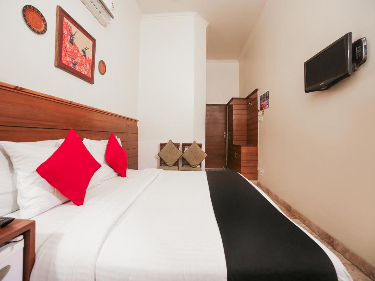 Capital O 10953 Dayal Lodge - A Boutique Hotel Agra  Bagian luar foto