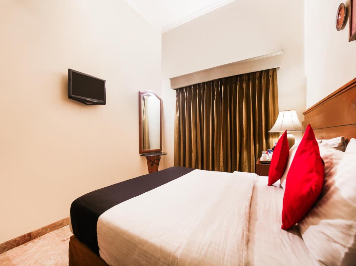 Capital O 10953 Dayal Lodge - A Boutique Hotel Agra  Bagian luar foto