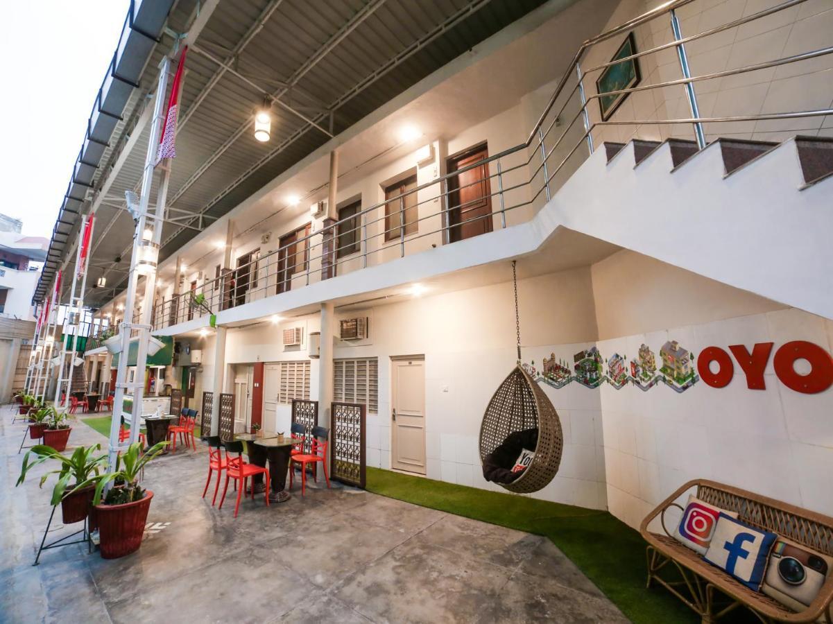 Capital O 10953 Dayal Lodge - A Boutique Hotel Agra  Bagian luar foto