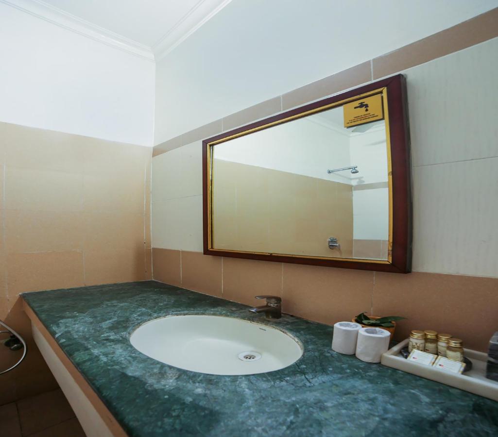 Capital O 10953 Dayal Lodge - A Boutique Hotel Agra  Bagian luar foto