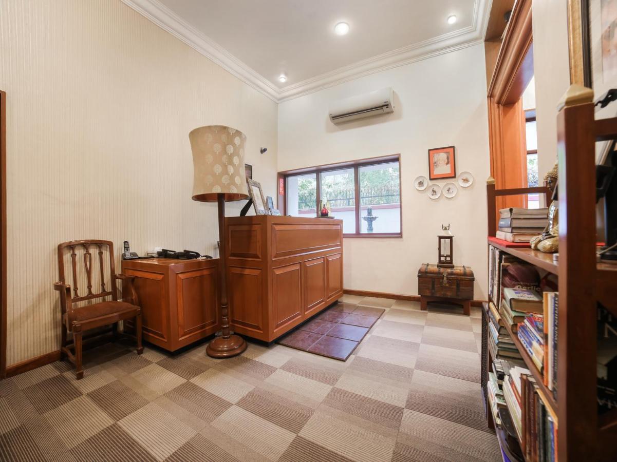 Capital O 10953 Dayal Lodge - A Boutique Hotel Agra  Bagian luar foto